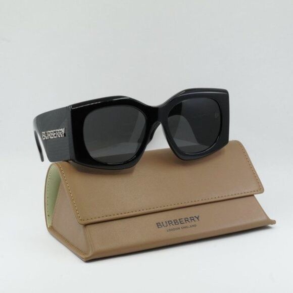 NEW BURBERRY MADELINE  BE4388U 300187 SUNGLASSES - Picture 9 of 10